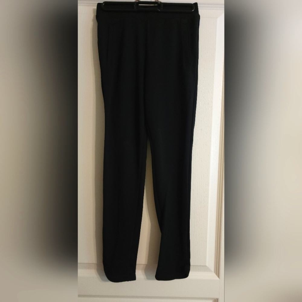 Cat and Jack black pants with pockets